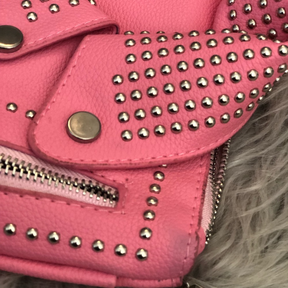 Fashion Express Purses 👛 - Picture 6 of 8